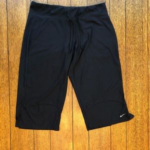 Nike knee length capris